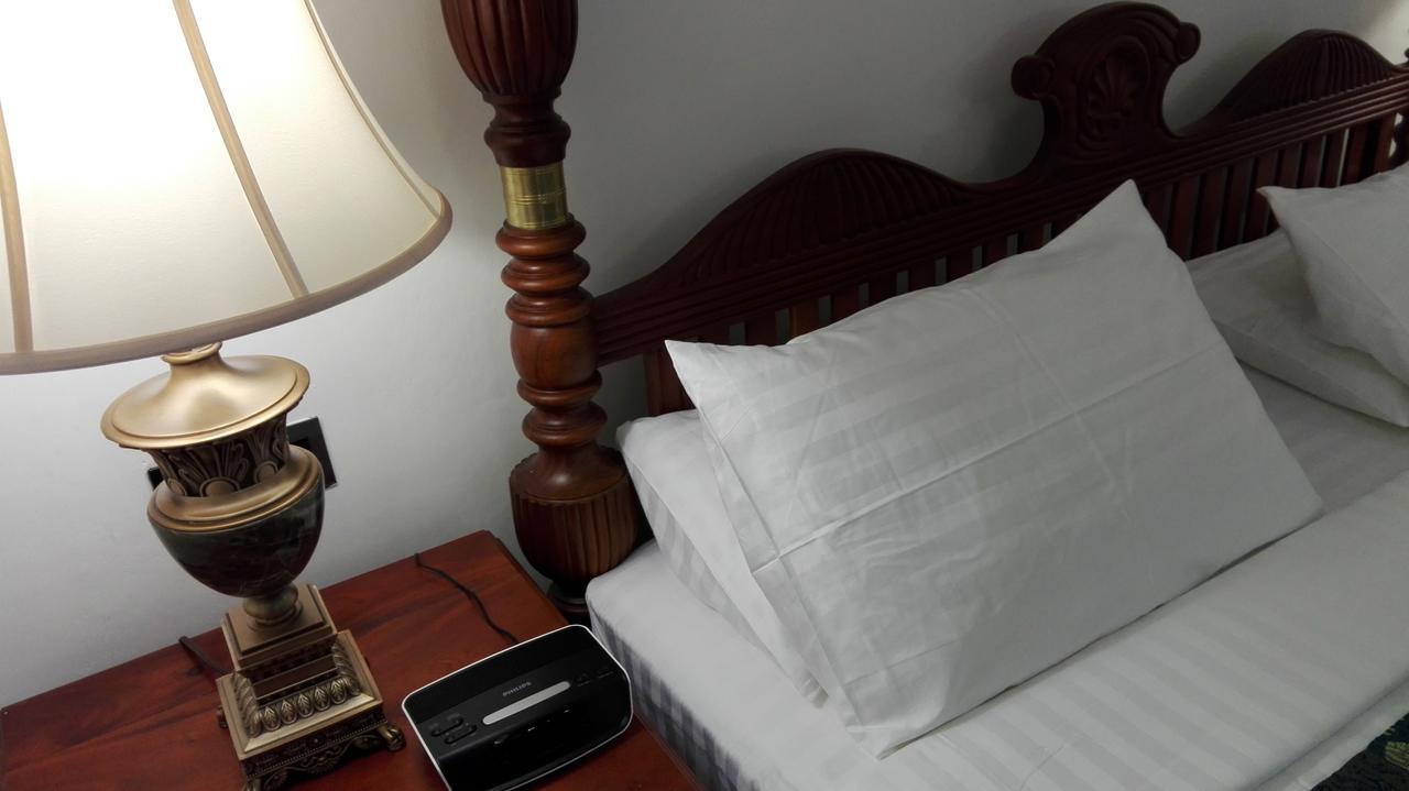 Richmond House Colombo Hotel Nugegoda Bagian luar foto
