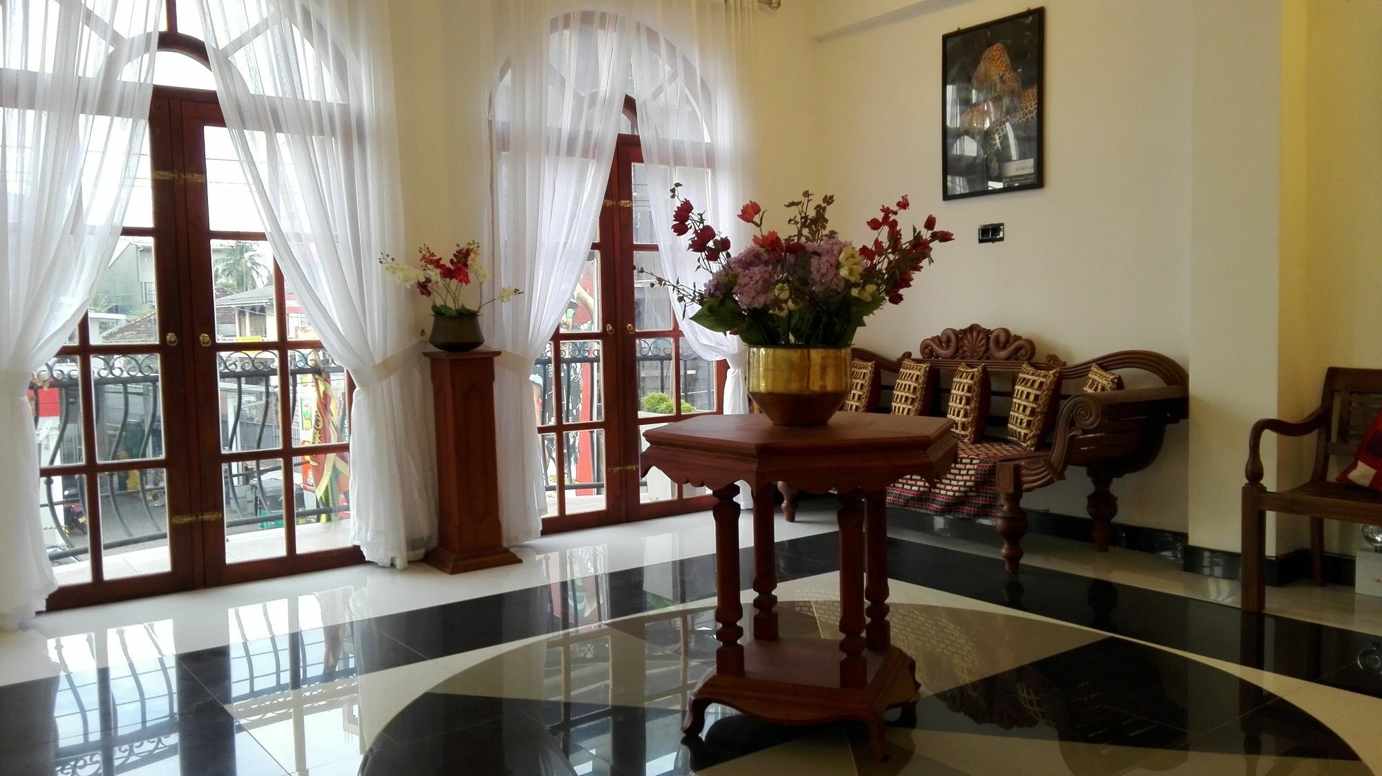 Richmond House Colombo Hotel Nugegoda Bagian luar foto